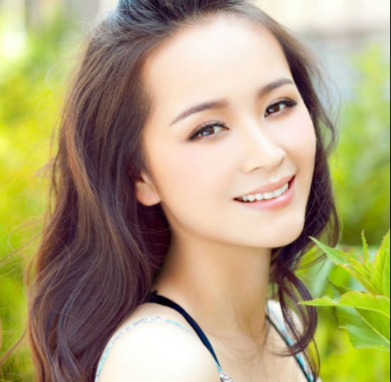 邓莎和包文婧认识吗是什么关系?邓莎的富二