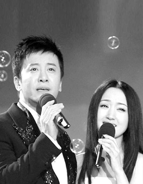 毛宁杨钰莹什么关系，毛宁是否爱杨钰莹（杨钰莹当年是怎么了） 本文共（5200字）