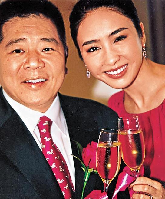 马廷强前妻,冯清的前任老公是谁(马廷强怎么瘸的 之前结过婚) 本文共(6723字)