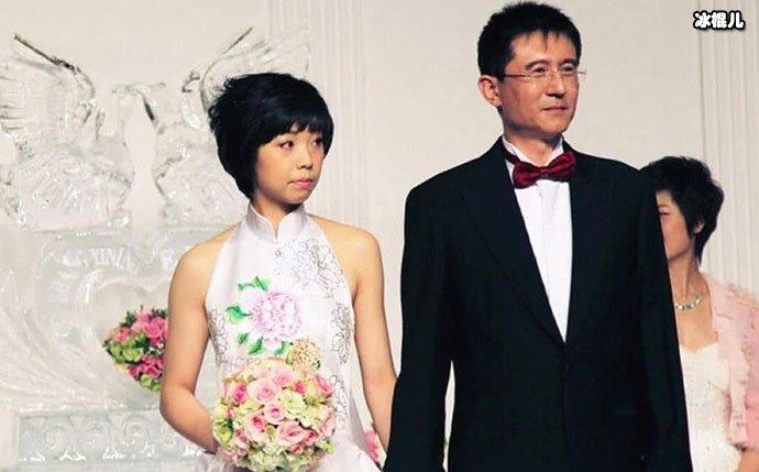 张怡宁老公徐威，张怡宁老公的前妻袁立（张怡宁和老公近照） 本文共（6044字）