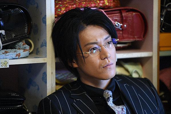 小栗旬石原里美,小栗旬微博(小栗旬寸头) 本文共(3846字)
