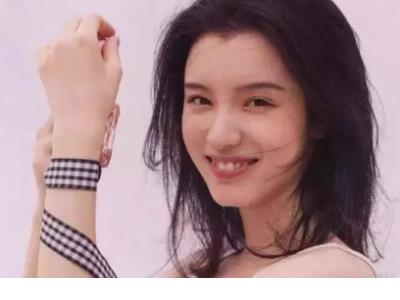 穿越古代女适合发抖音的文案