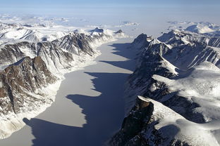 二月加拿大旅游推荐：冰雪奇缘的极致体验