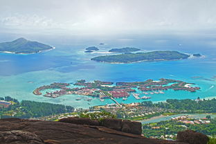 二月济州岛旅游攻略：探索这个冬季天堂的绝美风景和独特体验