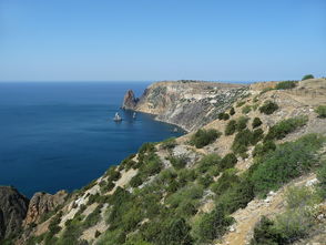 四月希腊自由行费用攻略：探索美丽的地中海国度