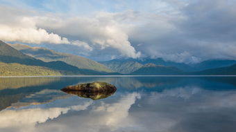 四月新西兰自驾游推荐：追寻大自然的奇迹之旅