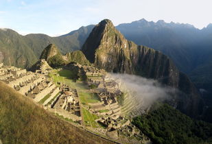 六月份秘鲁七日游，探索神秘的安第斯山脉与美丽的马丘比丘