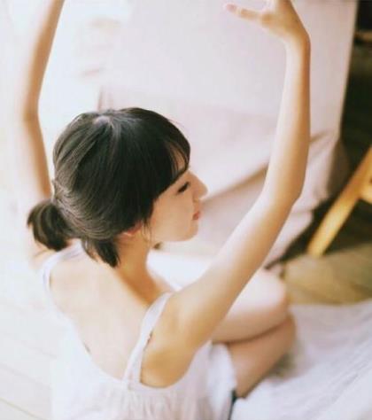 小学生好句摘抄大全左右?