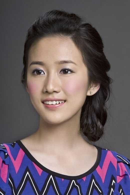 严莉莉真名叫什么?严莉莉长大后的照片曝光(严莉莉现在的照片)