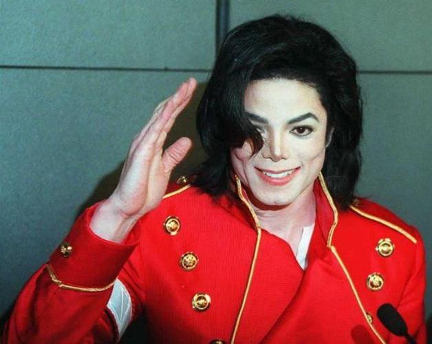 michaeljackson图片,MJ上确实活着,本文共(4274字)