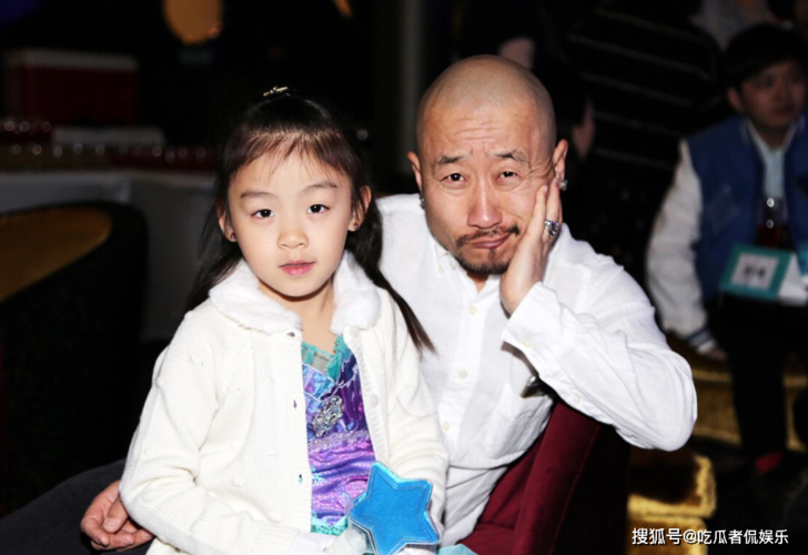 李保田的老婆,李保田妻子胡英的年龄,本文共(3198字)