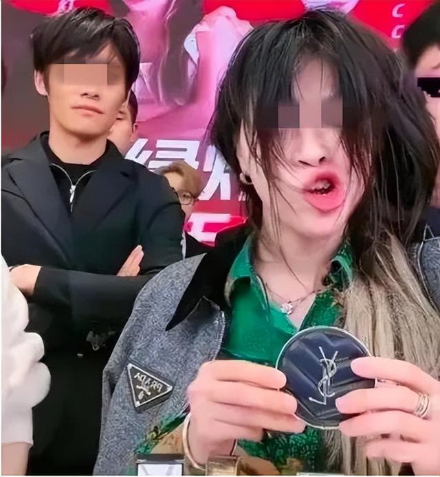 大网红被中消协点名，复播三分钟又被封：没下限的样子真的很丑