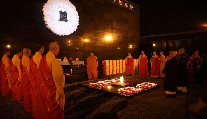 民间守灵需要是谁去守?守灵是三天不能睡觉吗 本文共(728字)