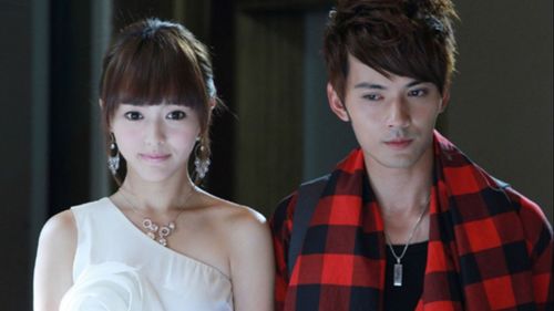 夏家三千金图片,夏正松为什么要收(夏家三千金之我是夏正松儿子)