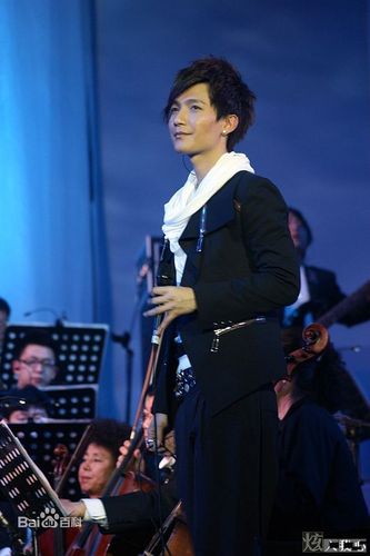 陈楚生是哪里人,陈楚生哪个大学,本文共(3584字)