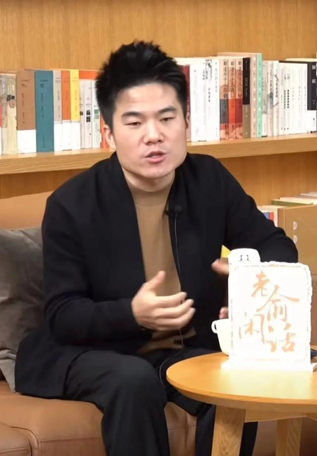 开播2分钟超10万人涌入!刚刚,董宇辉直播回应一切!俞敏洪:孙东旭被免与董宇辉无关