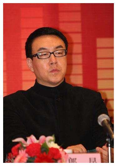 郎昆前妻,郎昆现任妻子(郎昆个人资料老婆) 本文共(2499字)