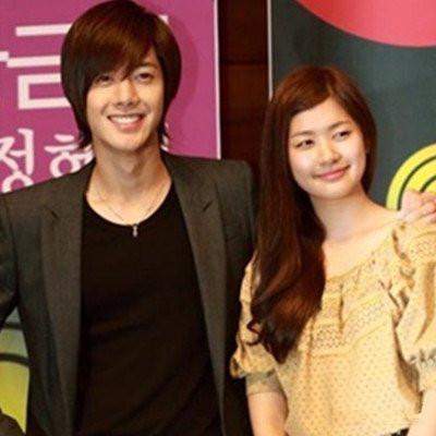 金贤重前女友,金载沅老婆(宋慧乔婚变原因 知乎) 本文共(5049字)