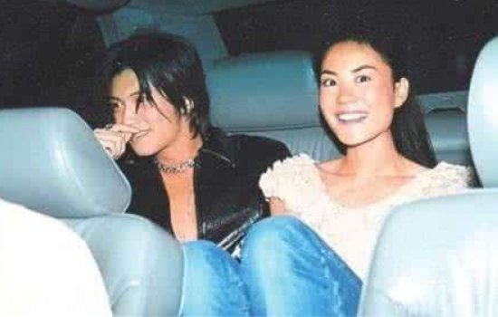 王菲婚姻,王菲的感情经历(王菲婚姻关系)