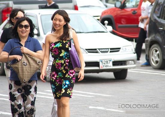一夫二妻晚上怎么过?揭秘外蒙古一夫二妻的生活 本文共(1084字)