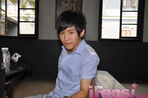 快男李伟,快男冠军李炜现状