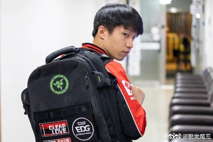 clearlove明凯为什么叫厂长、诺言、7酱?clearlove7是什么梗 本文共(1127字)
