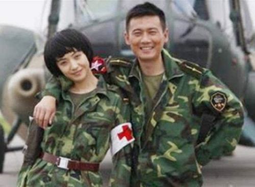 徐洪浩刘晓洁婚纱照,徐晓洁徐洪浩,本文共(2943字)