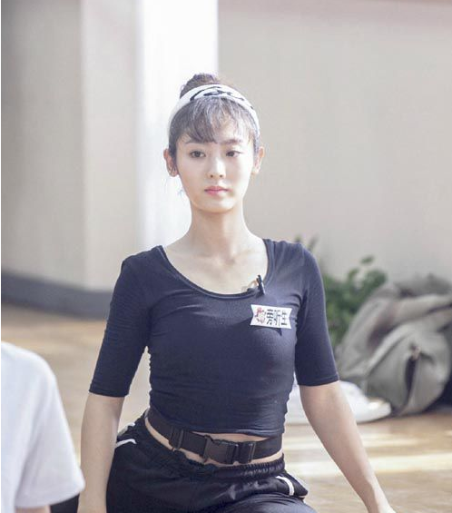 邢菲是不是郑爽的表妹?邢菲和李宏毅什么关系结婚了吗? 本文共(1004字)