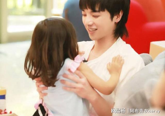 华晨宇父母,花花整容到什么程度了,本文共(2306字)