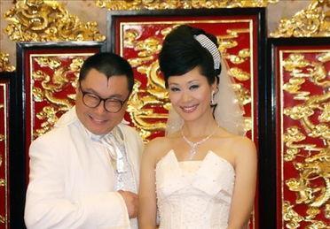 尹相杰的老婆是谁,尹相杰妻子结过婚吗,本文共(1395字)