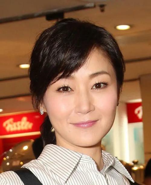万绮雯老公,将臣任达华