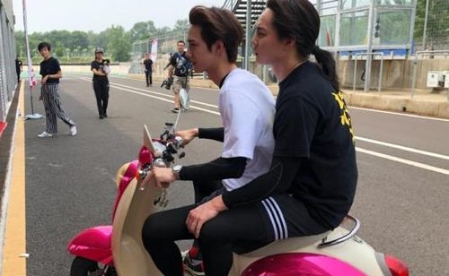 尹正为什么叫丢丢?尹正的粉丝为什么叫阿九