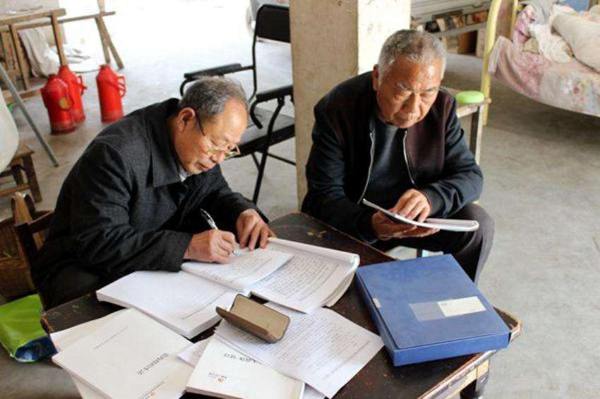 村长和村支书分管什么?选村支书要什么条件 本文共(1430字)