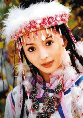 刘丹个人资料,香妃出车祸,本文共(1783字)