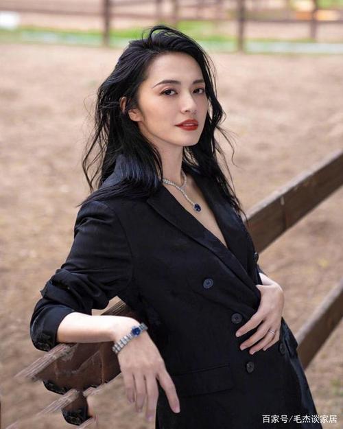 李倩走光,终是李倩化了蝶,本文共(11124字)