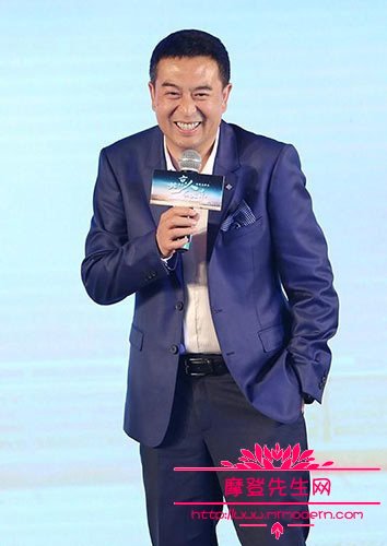 张嘉译片酬多少钱一集?张嘉译和小宋佳有什