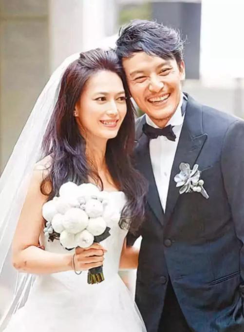 庄雯如多大年纪比张震大几岁,她的家世如何? 本文共(1301字)