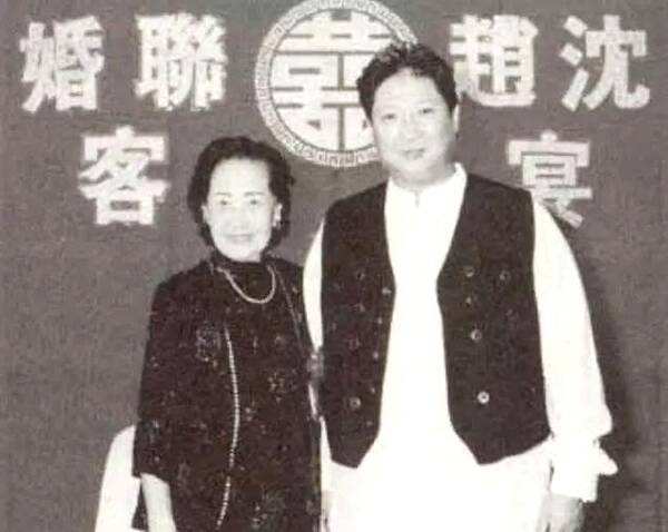 钱似莺年轻时照片,她打星出身是洪金宝奶奶 本文共(1047字)
