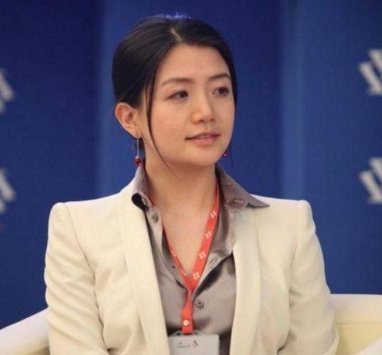 达贝妮，艾贝丽,本文共（4008字）