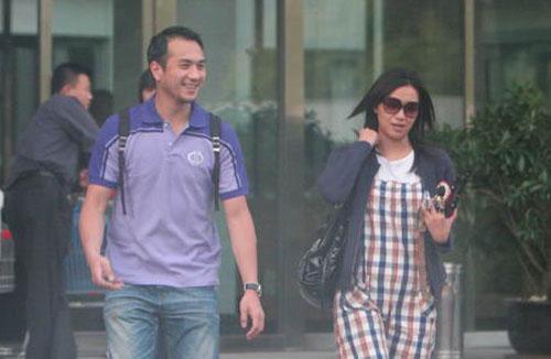 徐静蕾前男友,徐静蕾结婚了吗(徐静蕾结婚了吗 徐静蕾老公个人资料)
