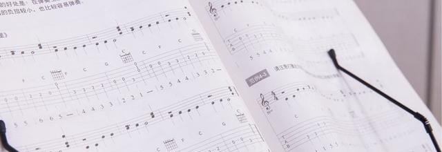 一曲成名的原创歌曲,横跨流行歌曲和民谣的歌手 一曲成名的原创歌曲,横跨流行歌曲和民谣的歌手 - 爱唱歌
