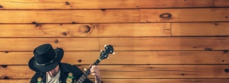 言字旁加一个员念什么_三点水员这个字的读音是什么 言字旁加一个员念什么_三点水员这个字的读音是什么 - 爱唱歌