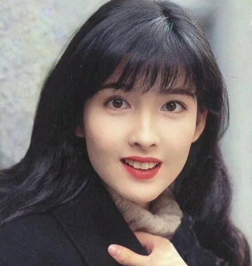 歌名就两个子叫什么夜深粤语好像有dj就记得,粤语歌曲好像 歌名就两个子叫什么夜深粤语好像有dj就记得,粤语歌曲好像 - 爱唱歌