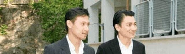 水中的鱼儿歌词_张雨生《游泳的鱼》歌词 水中的鱼儿歌词_张雨生《游泳的鱼》歌词 - 爱唱歌