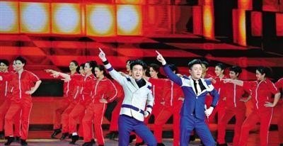 小苹果什么时候的,的士高流行歌曲小苹果 小苹果什么时候的,的士高流行歌曲小苹果 - 爱唱歌