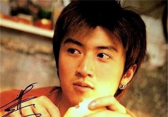 中国四大美男子是哪四位_外科风云四大男神 - 爱唱歌