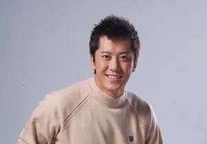 “BV哥”是什么意思啊?他是不是很有名啊_大连小v哥喝的什么酒 “BV哥”是什么意思啊?他是不是很有名啊_大连小v哥喝的什么酒 - 爱唱歌