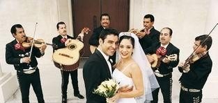 赞美男人的歌曲有哪些_婚礼上唱什么流行歌曲来助兴效果比较好 赞美男人的歌曲有哪些_婚礼上唱什么流行歌曲来助兴效果比较好 - 爱唱歌