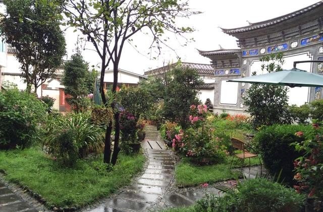 两岸原上停不住的美是哪首歌的歌词_18岁去哪旅行最好 两岸原上停不住的美是哪首歌的歌词_18岁去哪旅行最好 - 爱唱歌