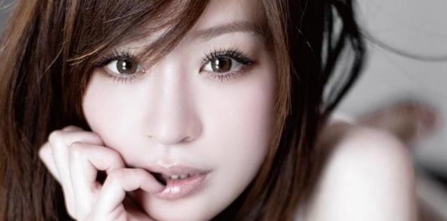 容祖儿唱歌什么水平_挥着翅膀的女孩容祖儿歌曲表达了什么意思 - 爱唱歌